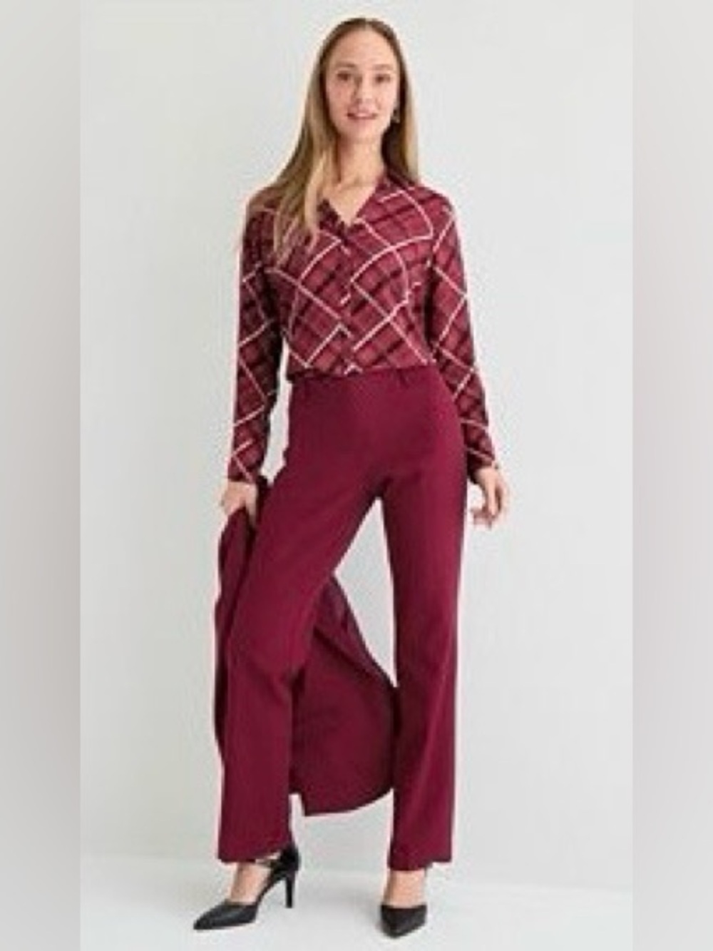 Liz Claiborne Audra Straight Mid Rise Trouser Burgundy 20P